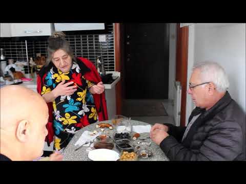 Video: Reçelli Simit