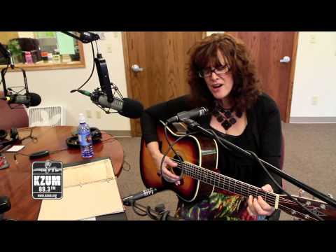 Lainie Marsh - "Elijah's Chariot" - Live at KZUM