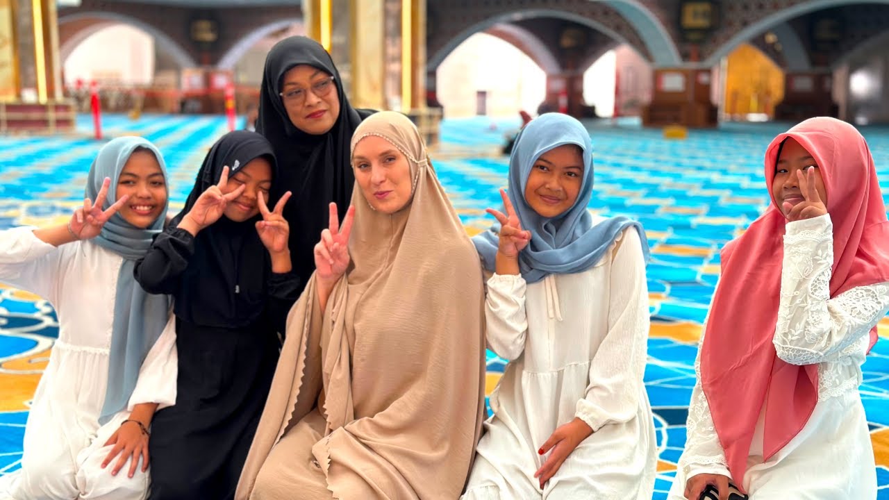 Jak se cestuje po muslimské Indonésii?