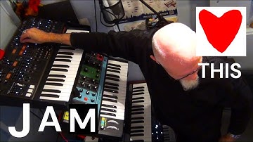 analog synth Jam Behringer Odyssey modular  Monopoly Moog Grandmother Arturia Microfreak korg   nux
