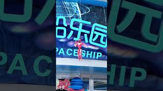 300  AGIBOT Robots Are Working at Chimelong Theme Park!
