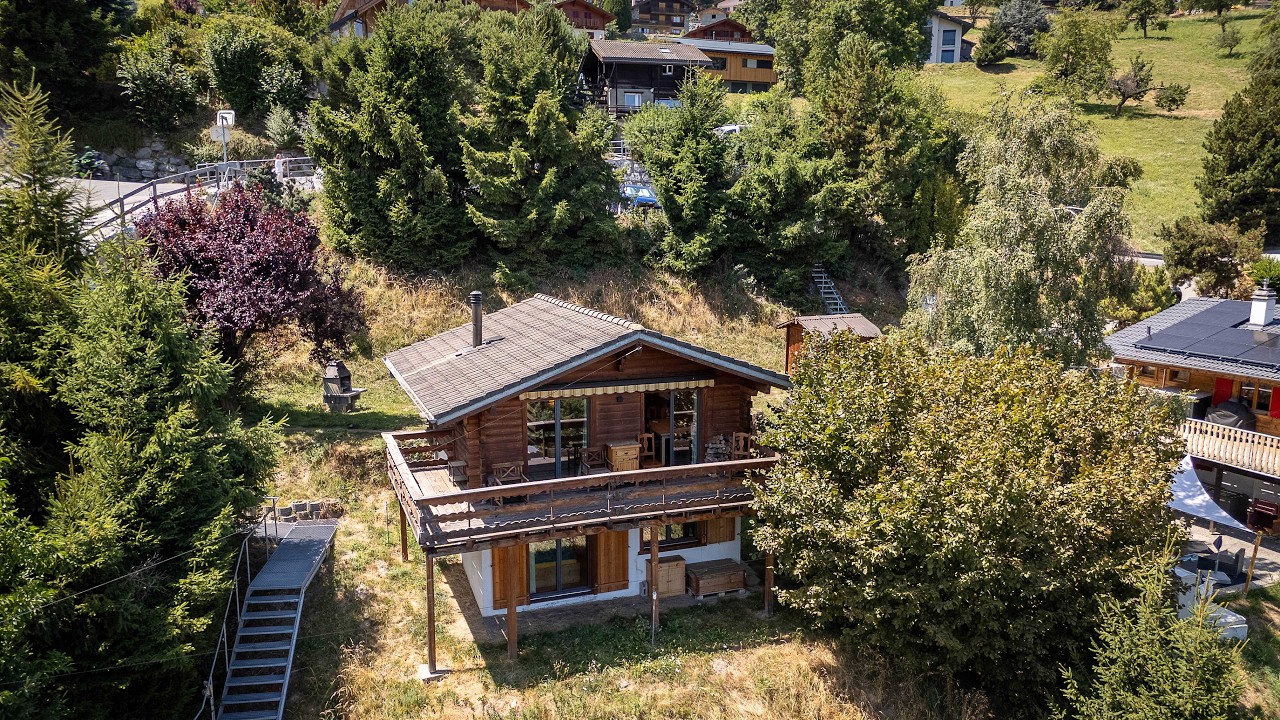 Wunderschönes, renoviertes Chalet mit atemberaubender Aussicht