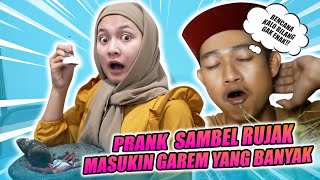 PRANK BIKIN SAMBEL ASIN !! NGAKAK EXSPRESI NABIL BILANG ENAK...