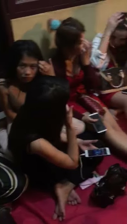 Pengrebekan Diskotik E&Z Medan Psk Nangis Minta Ampun