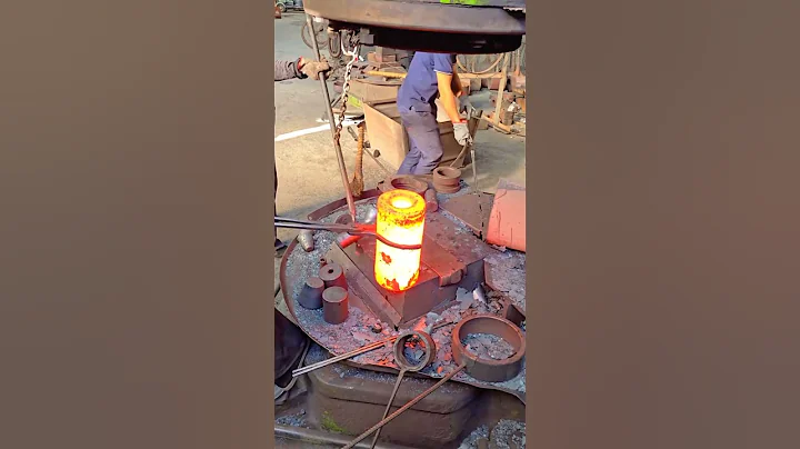 Inside the factory forging steel transformation #blacksmith #forging #machine #manufacturing #shorts