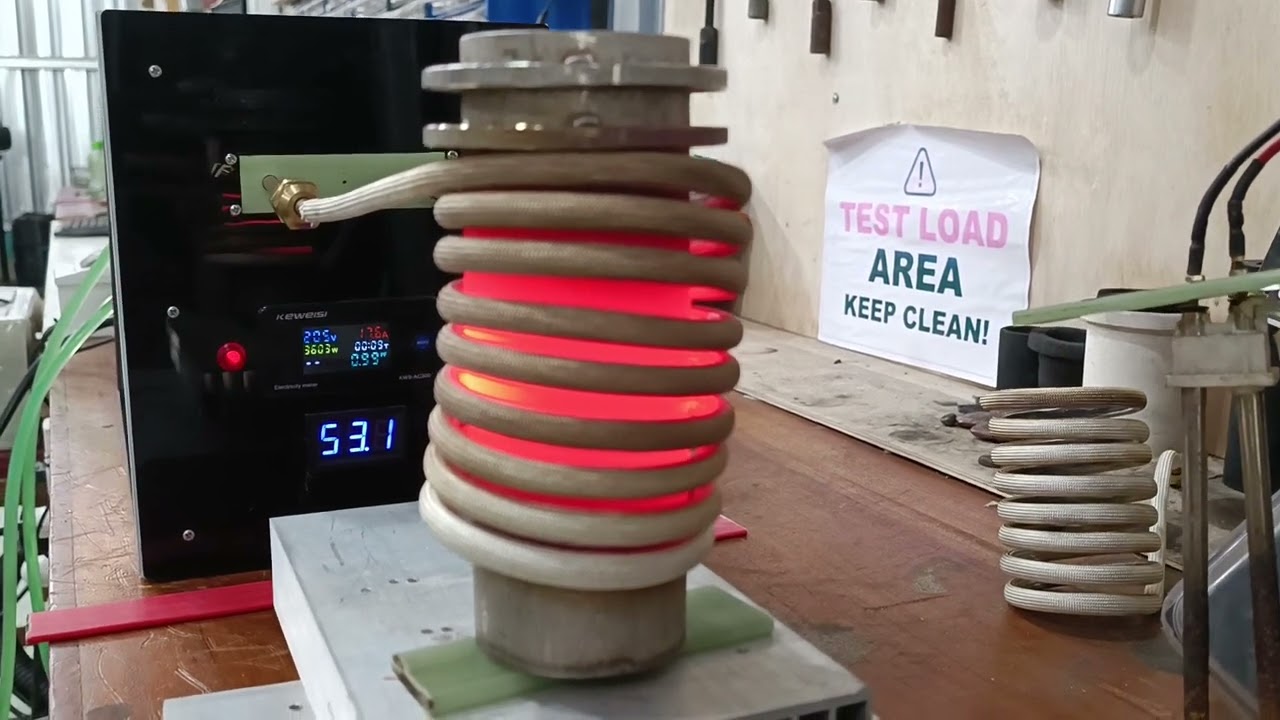 mencoba pemanas induksi 6000w dengan crucible stainless tebal 2kg testing induction heater 6KW