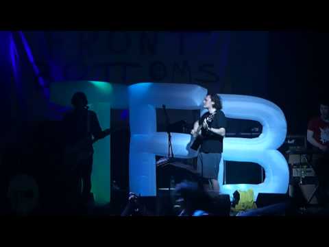 The Front Bottoms - Maps (live at Revolution)