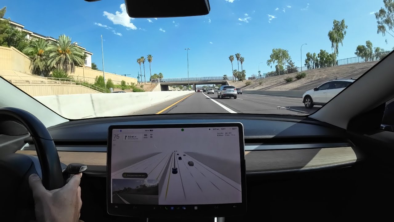 Tesla FSD 11.4.7 waits forever to change lanes for freeway exit