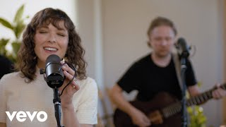 Jillian Jacqueline - Bandwagon (Acoustic Live In Studio)