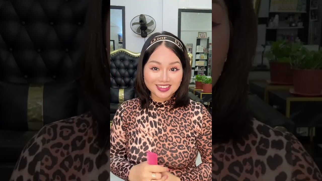 លេងស្ទាយម៉ូតសក់ជាមួយបូ cute cute