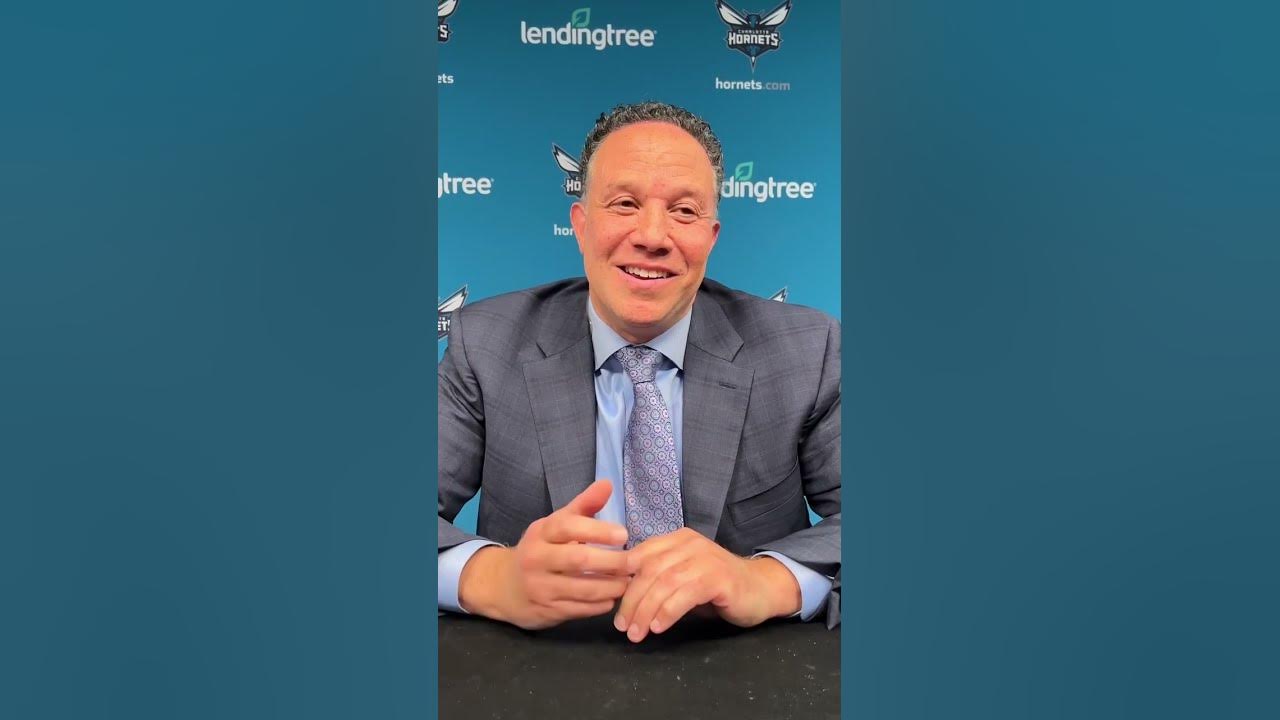 Hornets Announcer Eric Collins is a FAN FAVORITE! 😂🔥| #Shorts - YouTube