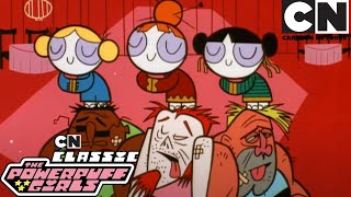 Powerpuff vs Bluff | The Powerpuff Girls Classic | Cartoon Network