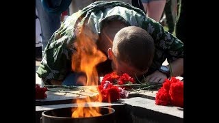 Я пред Донбассом голову склоняю...