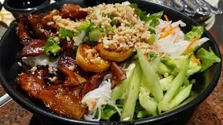 Late Night Dining in Las Vegas at Pho Kim Long Vietnamese Restaurant