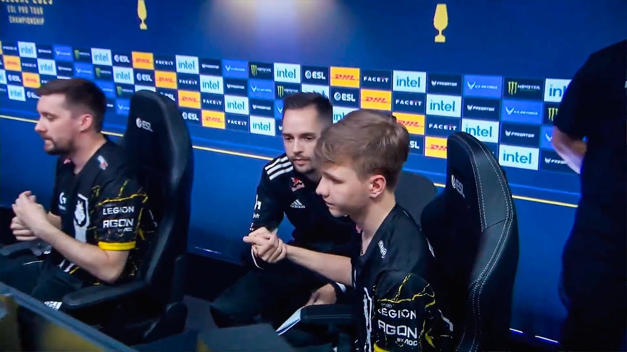 МОНЕСИ ПОЙМАЛ ФУЛЛ ТИЛЬТ В МАТЧЕ С ВИТАЛИТИ