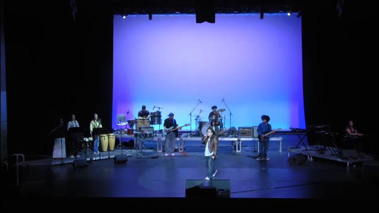 Afro Blue by Robert Glasper & Erykah Badu (Cover by Denissa R)