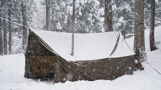 Одиночный поход в сильный снегопад | Горячая палатка и снег, который продолжается до утра