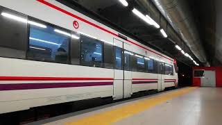 446 saliendo de Recoletos 18/12/19