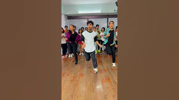 Sooraj dooba hai #shorts #shuffledance #trending #ranbirkapoor #dance #trendingshorts #kunalmore