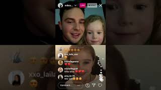 Mike Singer singt mit Insta-livestreamerin " Verdammt ich lieb‘ dich"