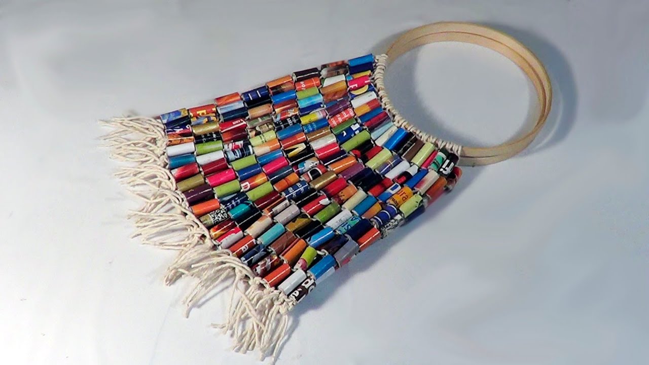 DIY - Bolsa de rolinhos de revista - Handbag with rolls magazine - Bolsa con rollos de revistas