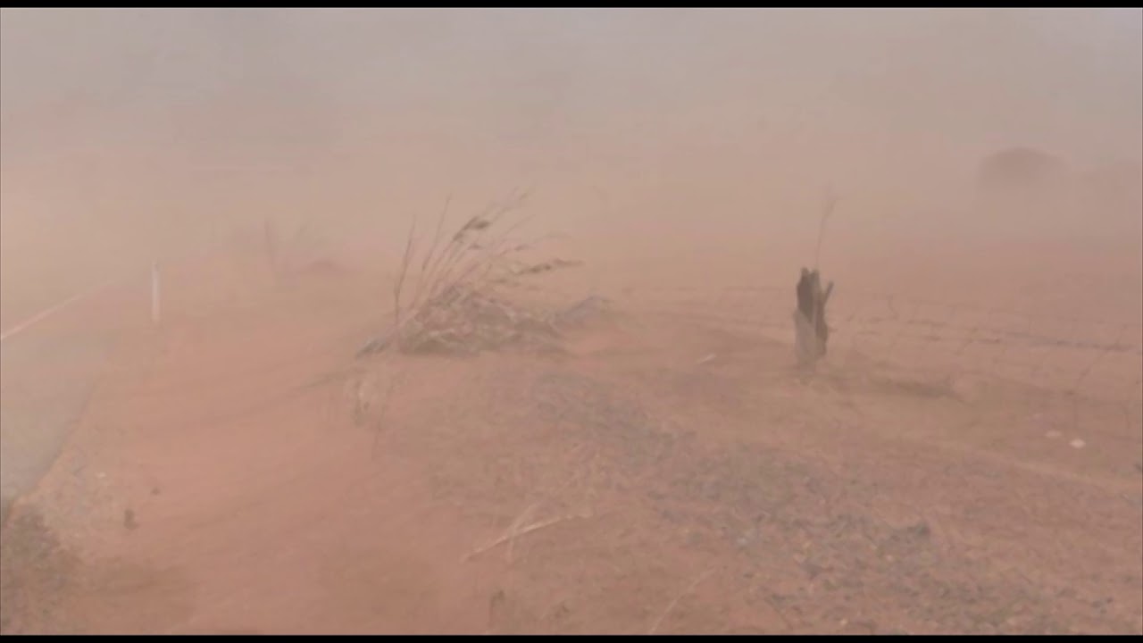 Горячий ветер африки 5 букв. Пыльная буря и мгла. Ветровая эрозия пыльные бури эрозия. Пыльная буря. Песчаная буря внутри.