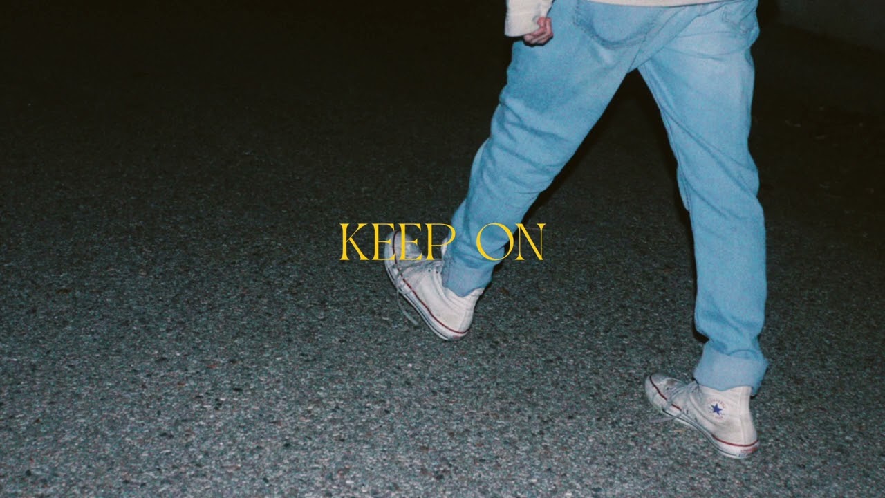 Sion Louks - Keep On (Official Audio) auf YouTube ansehen Sion Louks - Keep On (Official Audio) auf YouTube ansehen