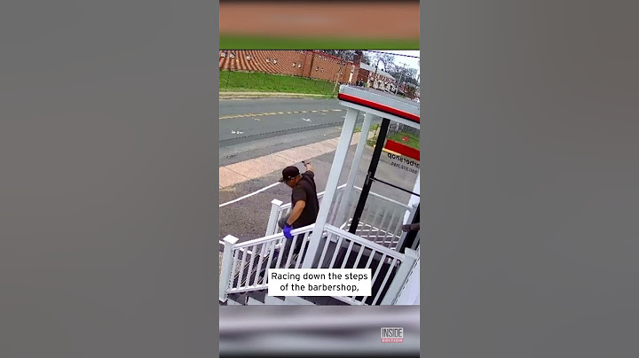 Hero Barbers Run to Rescue Toddler From Traffic #shorts