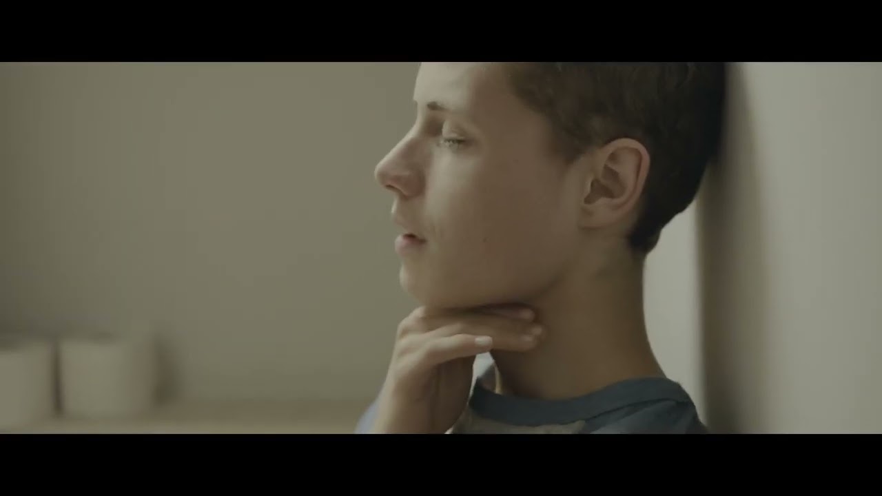 follow me  (cortometraje)