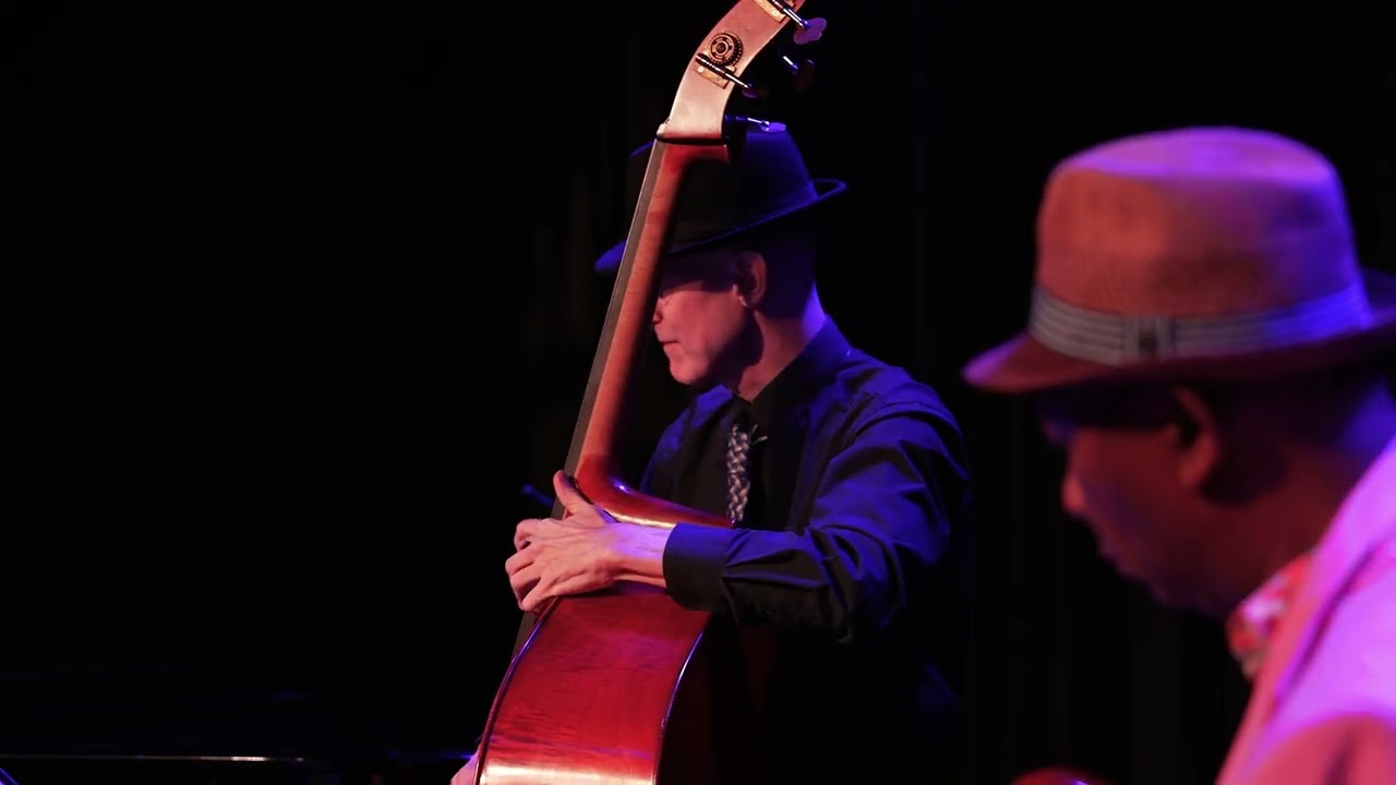 Dr. Gianni Bianchini with Ron Jackson live at the Arts Garage in Delray Beach, FL