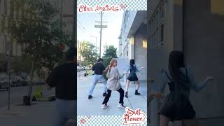 Oh my god, what happened? 🙌 LA에서 만난 Ellen and Brian과 함께 #Sunflowerchallenge 🌻