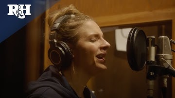 Joshua Henry and Jessie Mueller Perform 