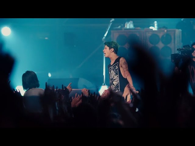 ONE OK ROCK - Answer Is Near (アンサイズニア) + One by One 35XXXV JAPAN TOUR LIVE class=