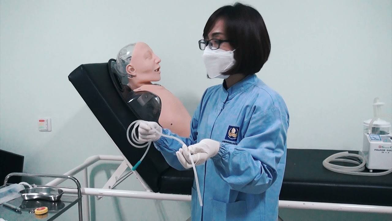 PEMASANGAN NGT DAN PENGOSONGAN ISI LAMBUNG