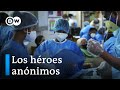 Enfermeros y voluntarios en primera línea