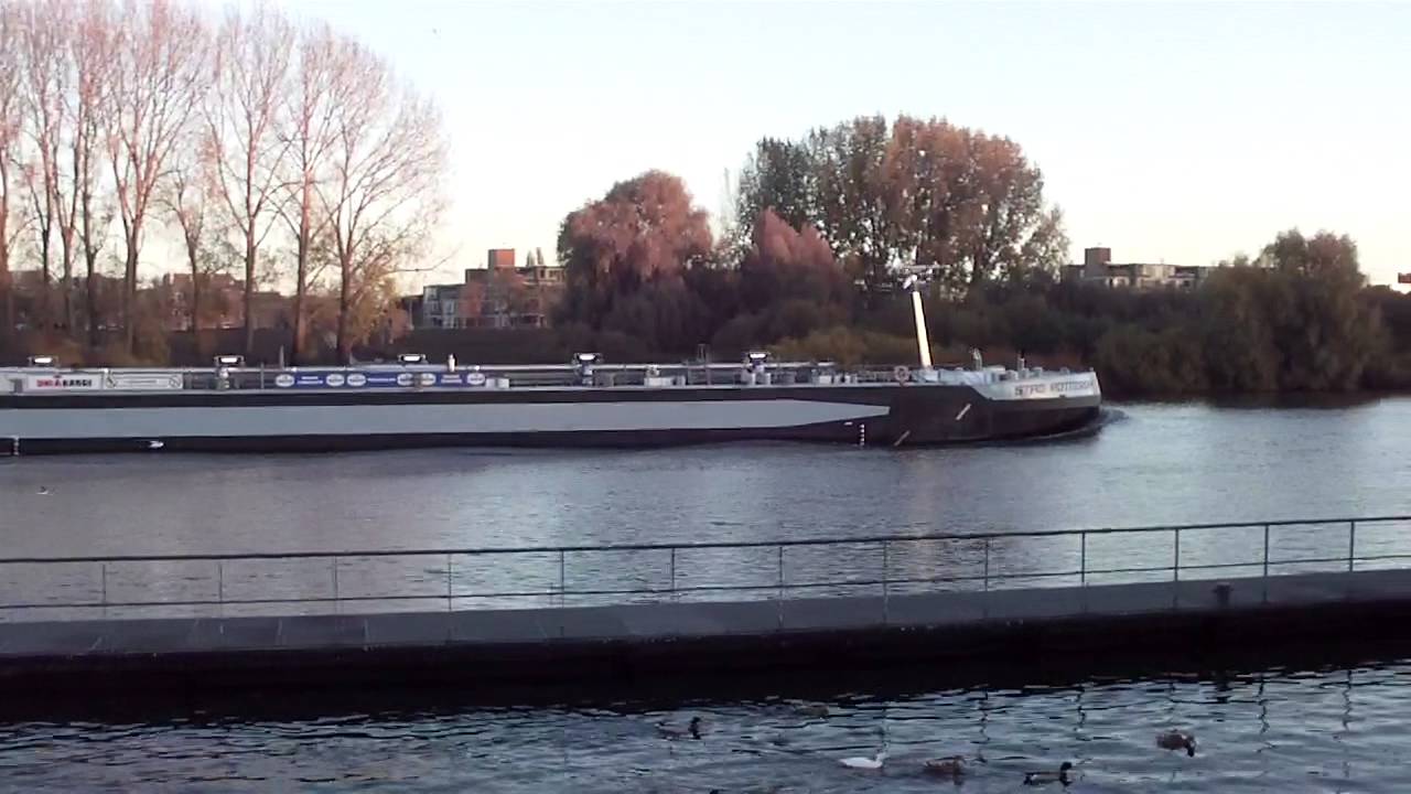 Boat spotting,on the river the Meuse at Venlo-Blerick, the Netherlands ...
