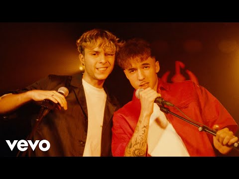 Pole., Oscu - Tus Besos (Video Oficial)