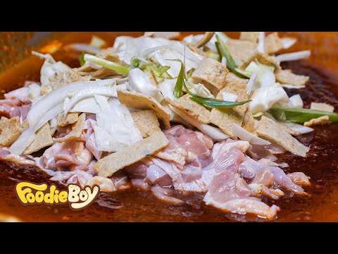 Meat Broth Tteok-Bokki / <strong>Daegu</strong> <strong>Korea</strong> / Korean Street Food / 육수떡볶이 / 대구 칠성야시장 길거리 음식