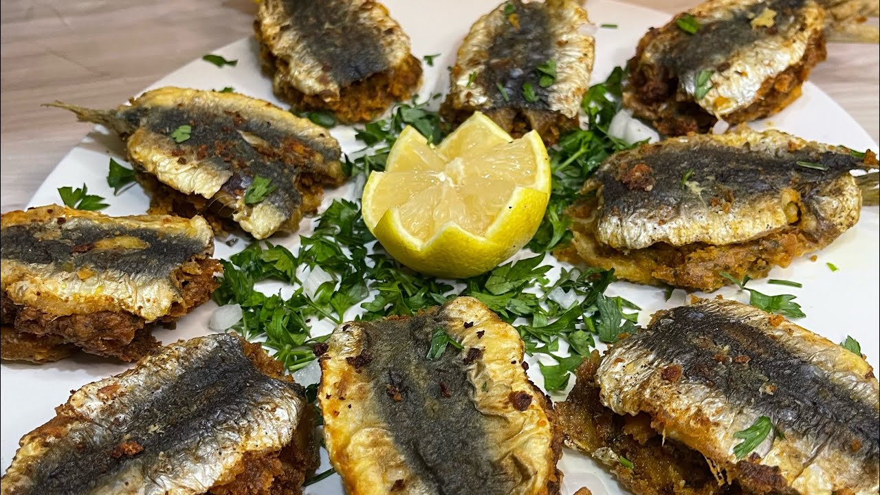 سردينة محشية تونسية طبق صيفي بإمتياز يعمل الكيف من أسهل و أبن ما تحضرو🇹🇳👌😋🐋   