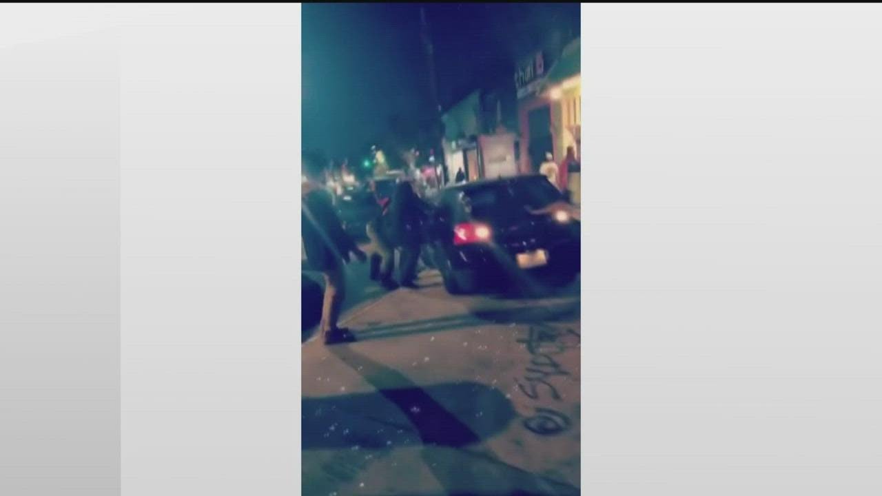 Video | Man drives car down busy sidewalk in Little Five Points Atlanta