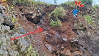 Rockman collapses a rock cliff.
