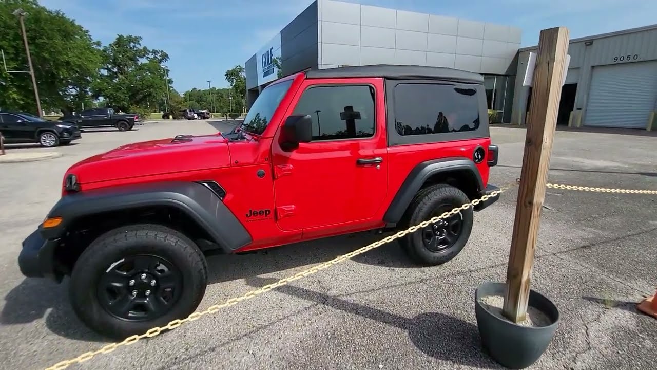 Firecracker Red Clearcoat 2025 Jeep Wrangler Sport G5791