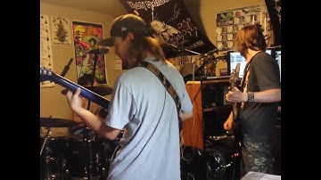 Irradiation - Atomic Desolation / Moneygrab - Live/Jam Music Vid