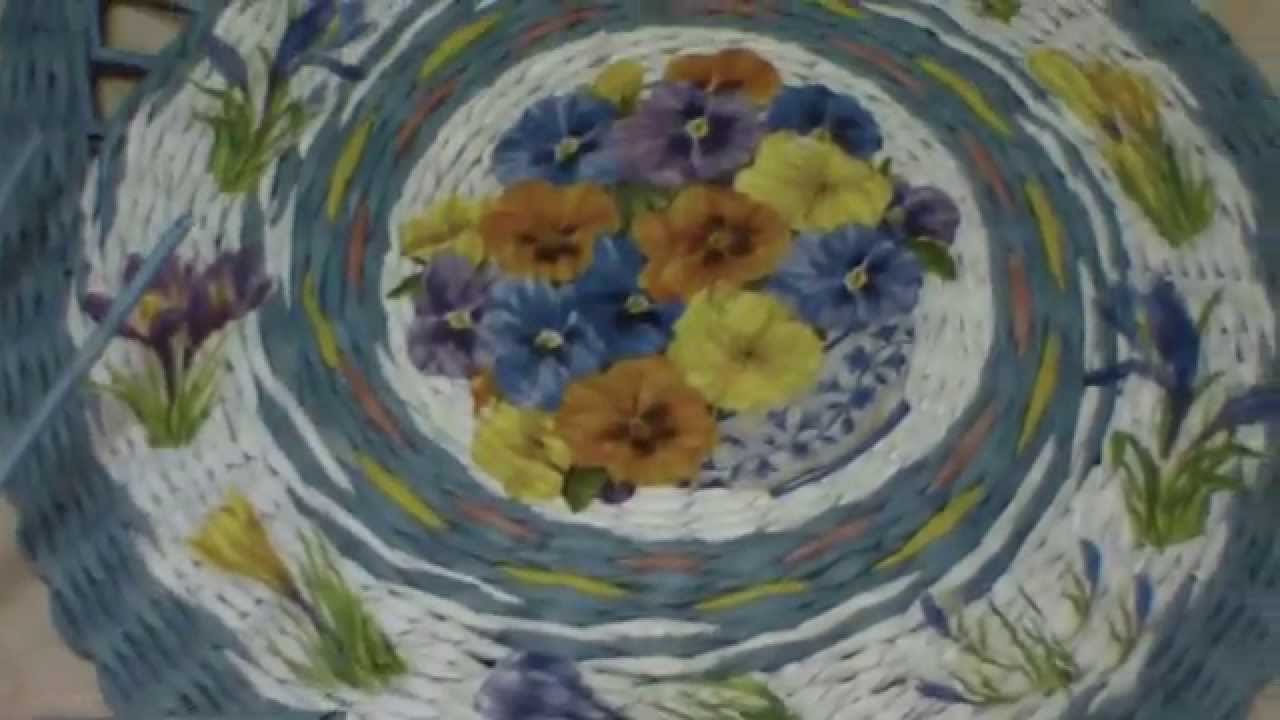 Como se teje un bolso de tubitos de periodicos. Parte1.