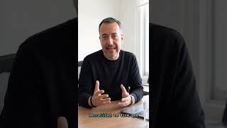 Steve Steve Jobs es el peritaje forense sobre la Arrogancia de Identidad.