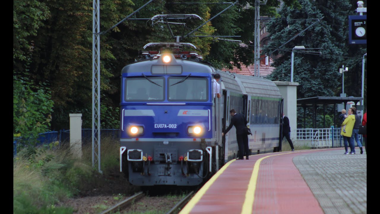 Pociągi Wałbrzych Miasto - sierpień 2022