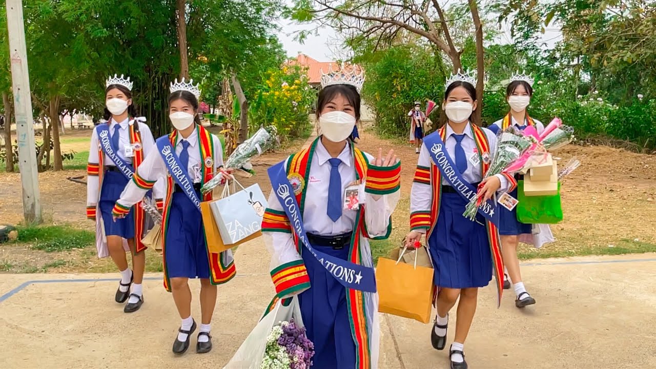 พิธีมอบประกาศนียบัตร ผู้สำเร็จการศึกษาชั้น อ.3 ป.6 ม.3 และ ม.6 ประจำปี 2564 : โรงเรียนบ้านพิณโท 💚❤️