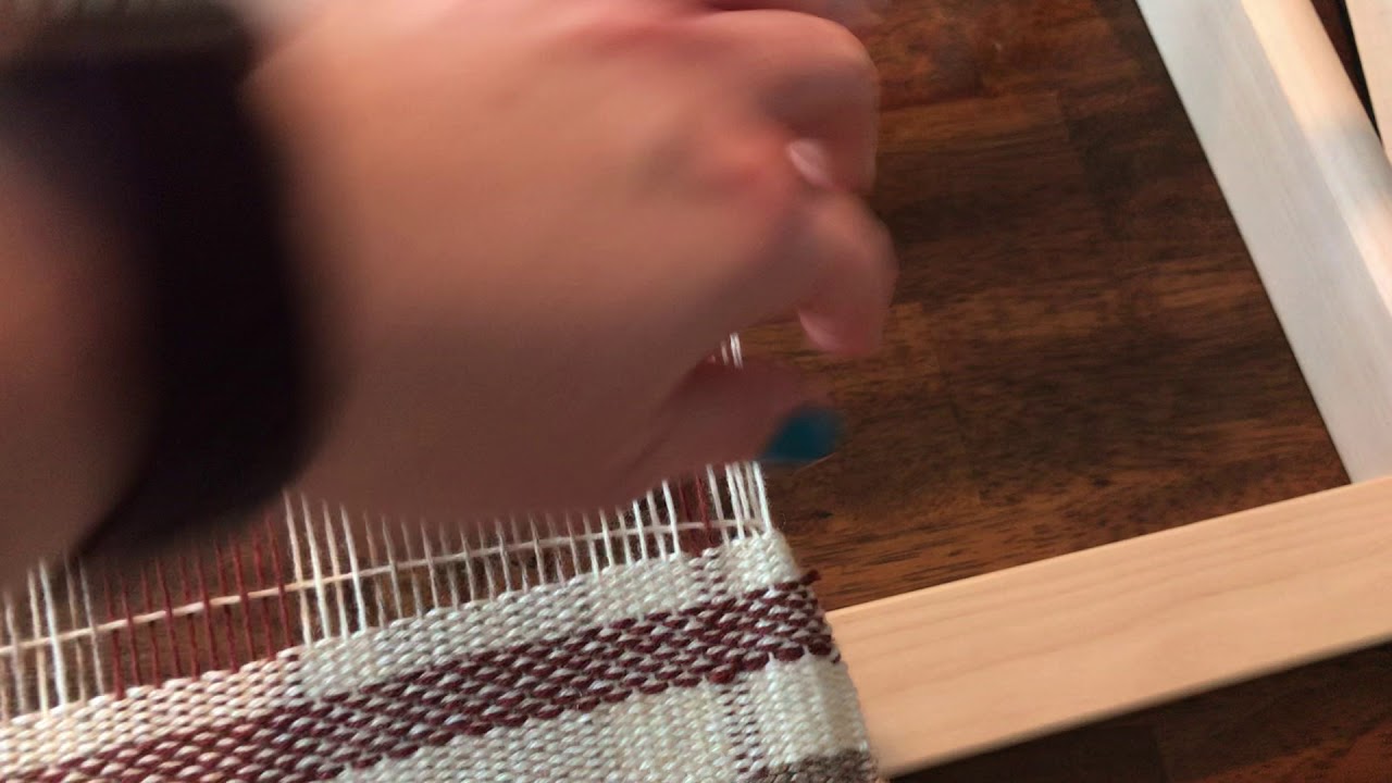 Basic weaving on a rigid heddle loom