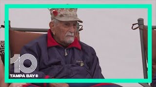 Parade celebrates local veteran's 100th birthday