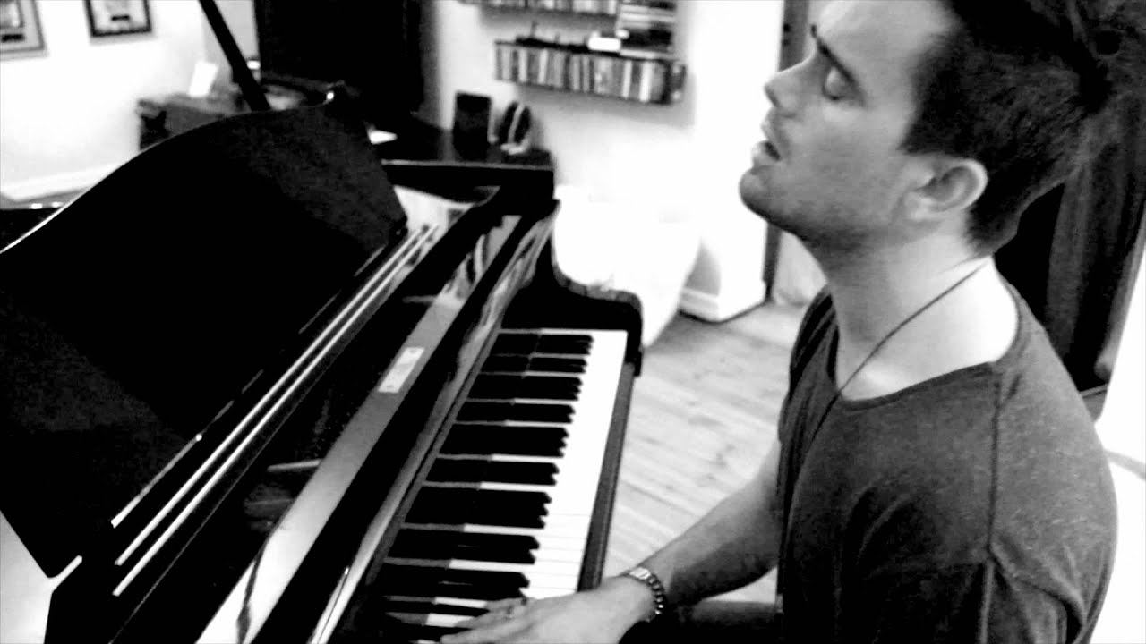 Guarda Erik Segerstedt - Meaning (Official music video) su YouTube Guarda Erik Segerstedt - Meaning (Official music video) su YouTube